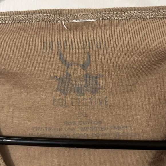 Rebel soul hell raiser cropped baby tee - Picture 2 of 2